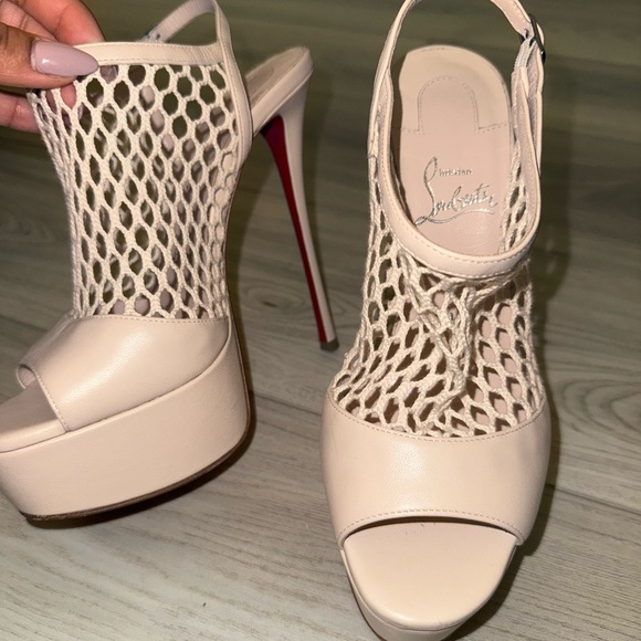 LV heels - Picture 3 of 4